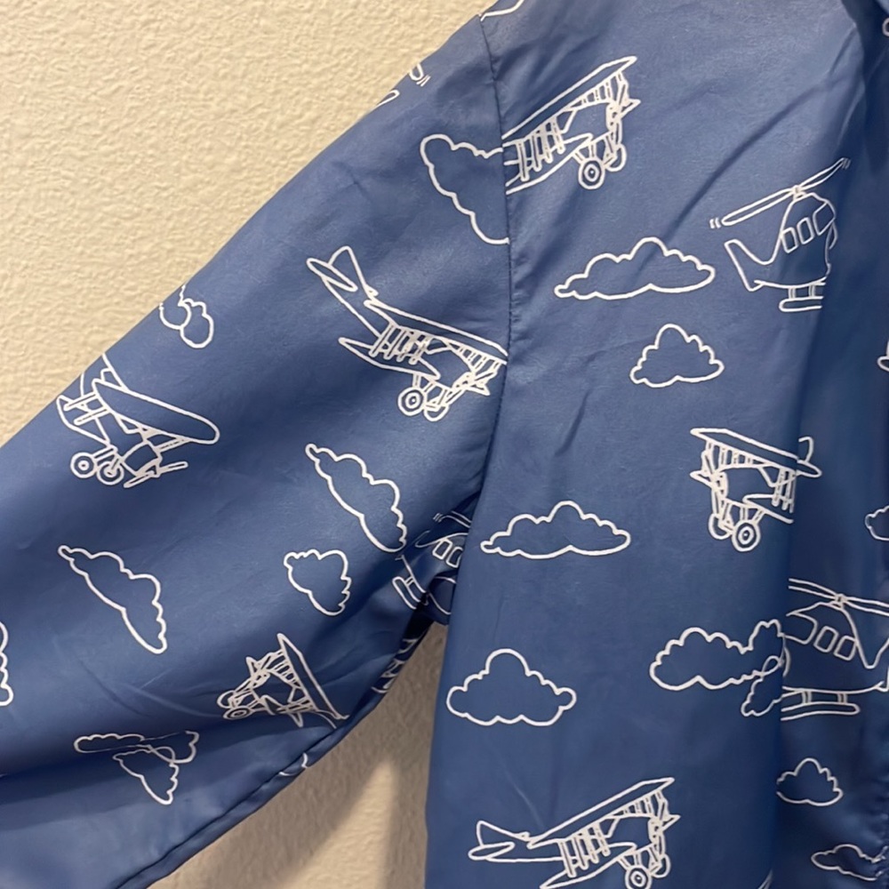 Windbreaker - Picture 3 of 6